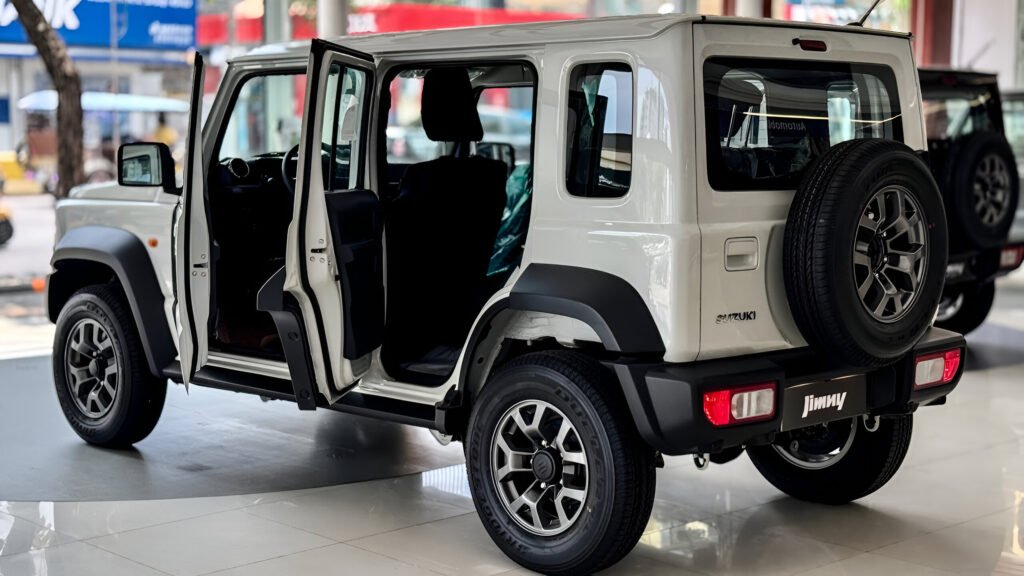 Maruti Suzuki Jimny 5-Doors SUV Has Arrived To Challenge Mahindra Thar, Premium Looks with Amazing Features